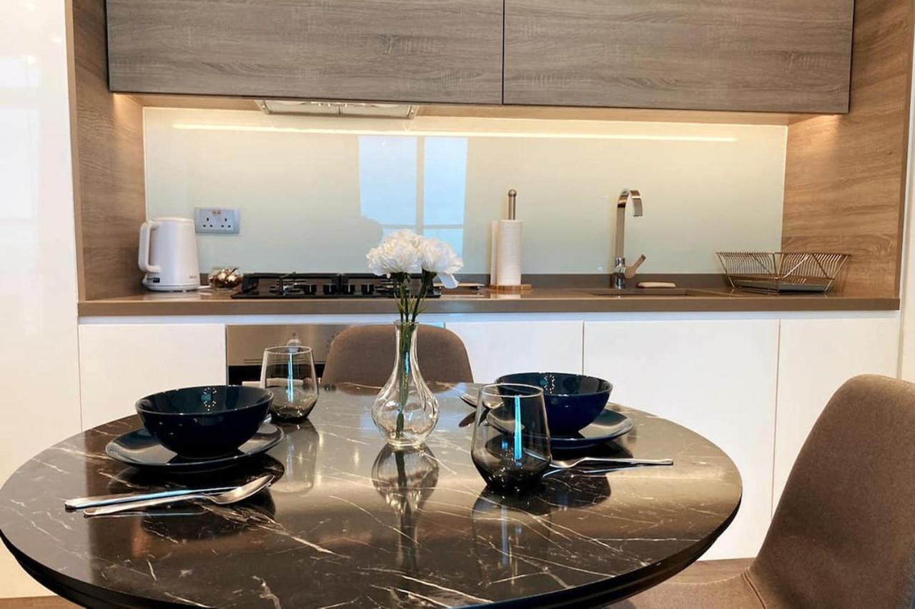 Promo I Sea View I 1 Bedroom Apartment I Studio One Tower I Dubai Marina Exteriör bild