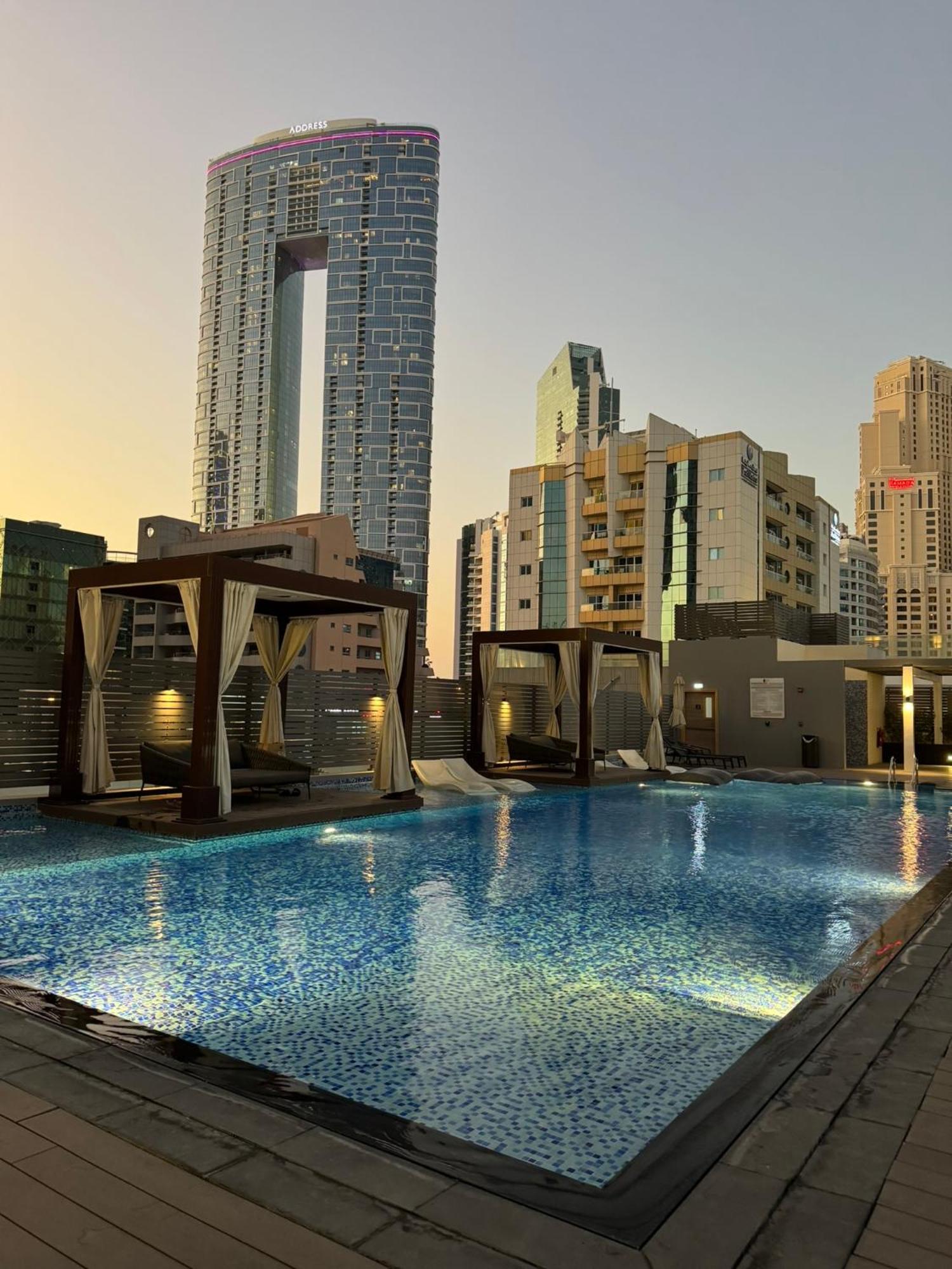 Promo I Sea View I 1 Bedroom Apartment I Studio One Tower I Dubai Marina Exteriör bild